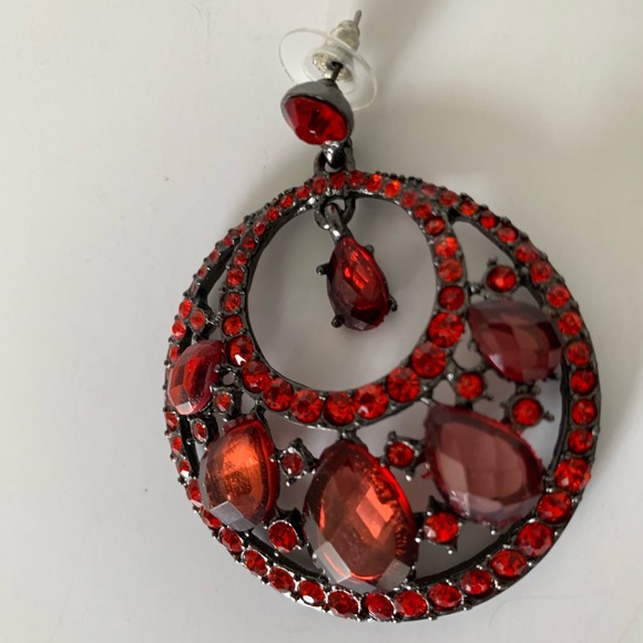 Vintage Red Jeweled Hoop Earrings Drop Rhinestones Stud Top Pierced Ears - Picture 3 of 15